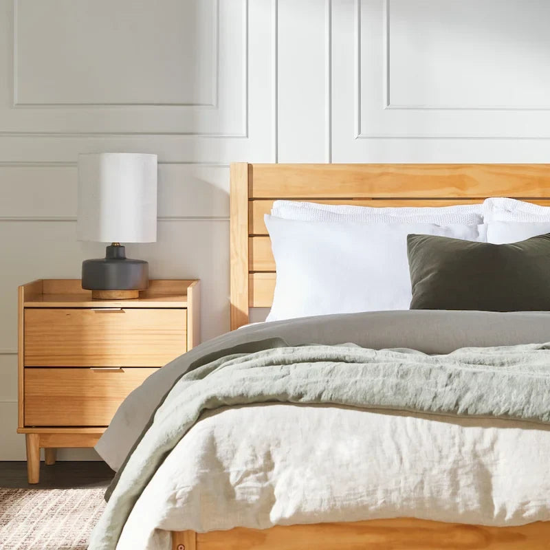 Minimalist Queen Bedframe