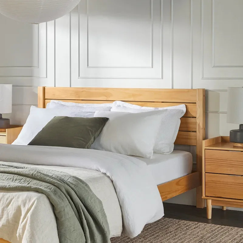 Minimalist Queen Bedframe