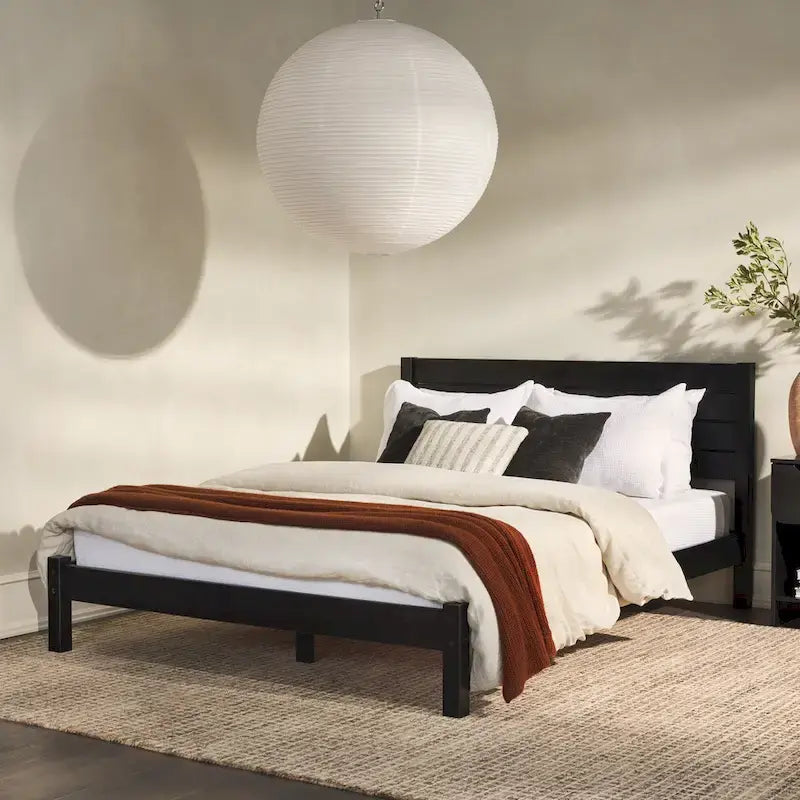 Minimalist Queen Bedframe