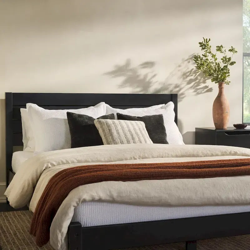 Minimalist Queen Bedframe