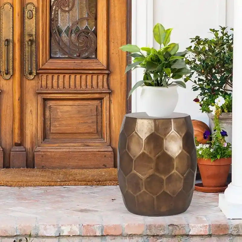 Kulatý měděný betonový odkládací stolek pro vnitřní i venkovní použití